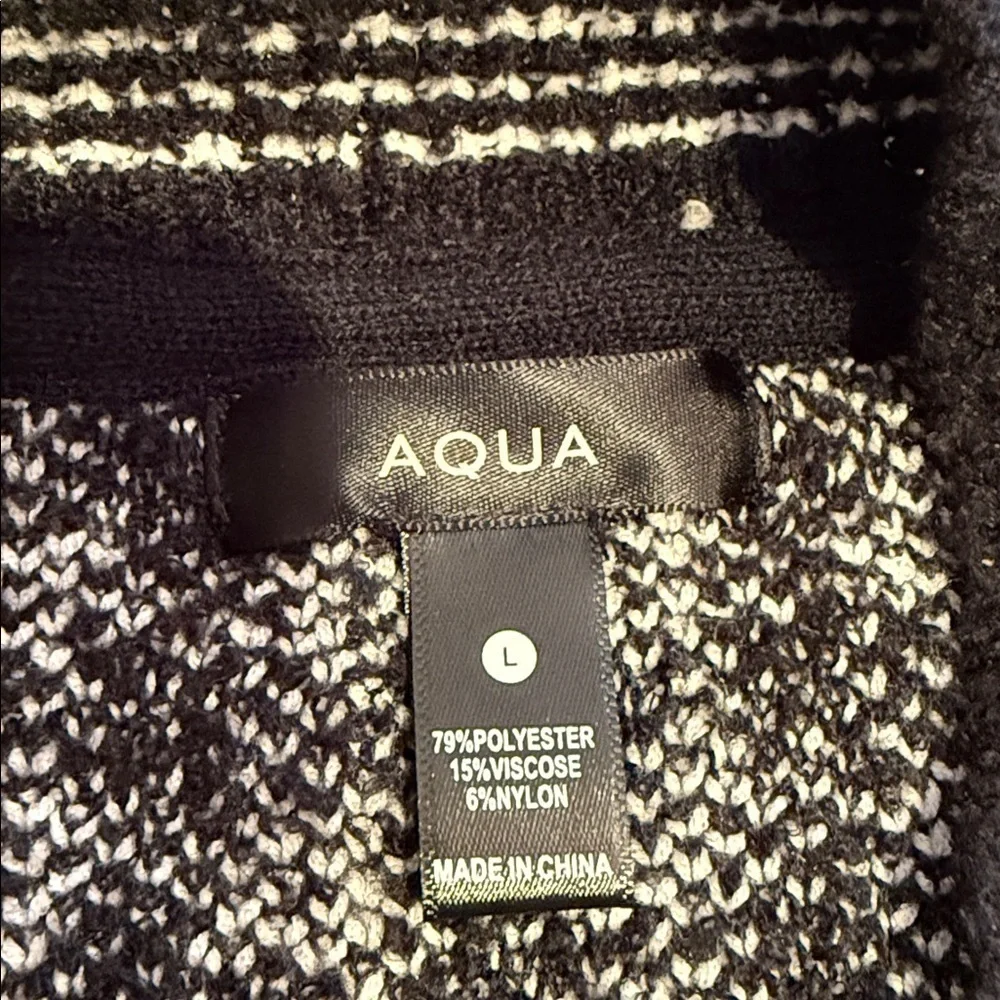 Black and White Checkered Women's Sweater by Aqua Size Large